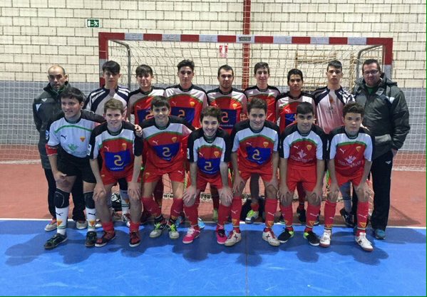 ¡Enhorabuena a nuestros chicos por su primera victoria en la Fase Previa del Campeonato de España!
¡8-4 a Aragón!