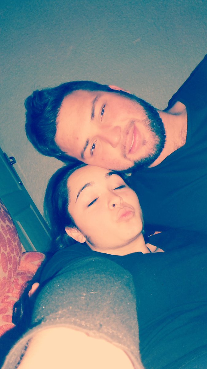 Saray2315's tweet photo. A ver karate kid con lo mas bonito de mi vida♡ #tequiero #diaperfect https://t.co/HkzImFbNip