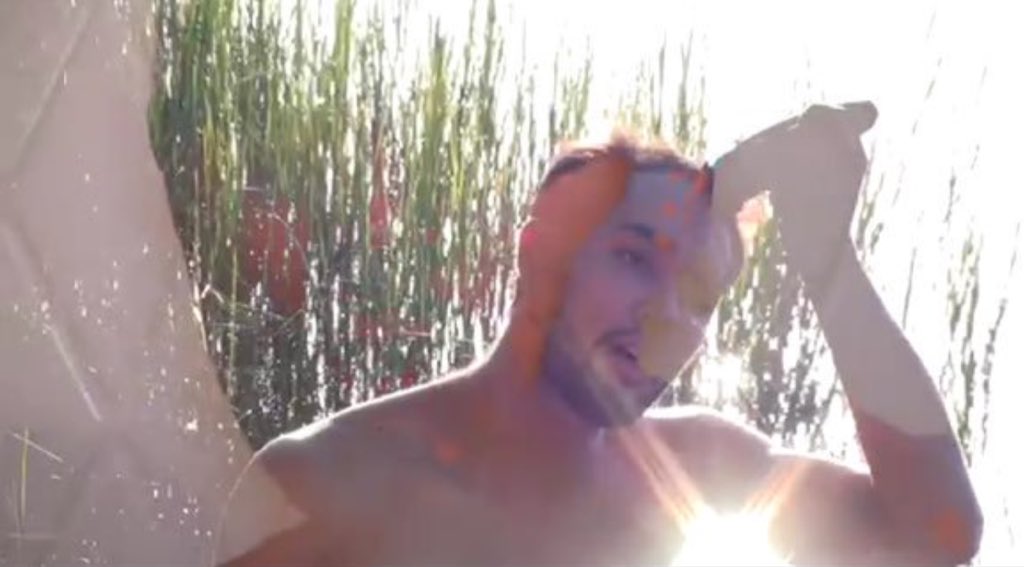 Embedded image permalink