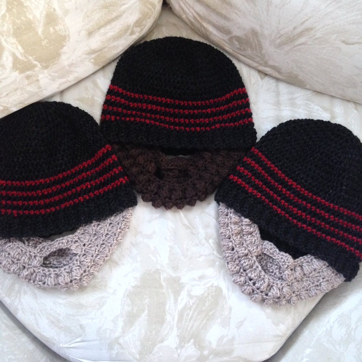MeganAlanaCC's tweet photo. #trendytoque #BobbleBeardforBo #BoCooper #AirdrieArtisan #shoplocal
https://t.co/JrhP0iCoSu
https://t.co/M1j6exkC1z https://t.co/gBylqC7HNX