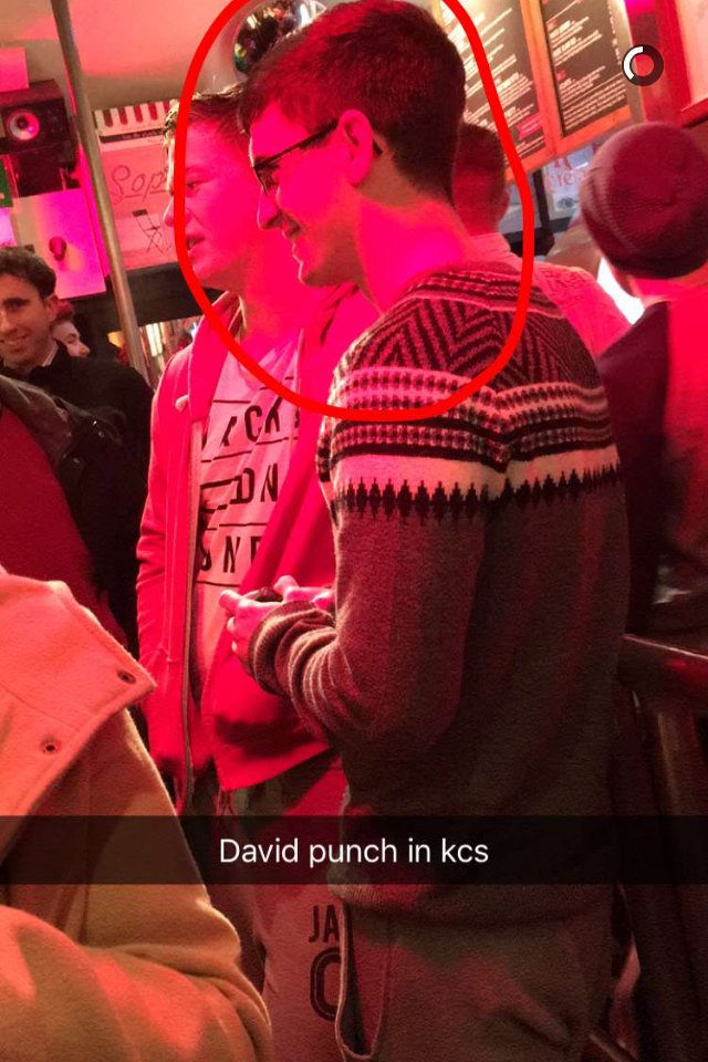lukekenny4's tweet photo. Girl on snapchat put this up of @anthony9796 thinking it was david punch😂😂 https://t.co/9vHTIgonbl