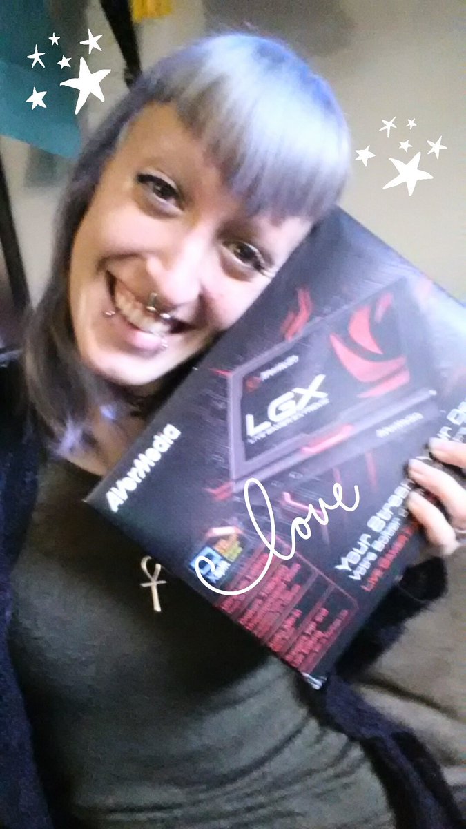 chaoticgoodlife's tweet photo. Just like that my day is made! #twitch #streamer #capturecard #avermedia #livegamerextreme #gamer #chaoticgoodlife https://t.co/6UesZNSqsh