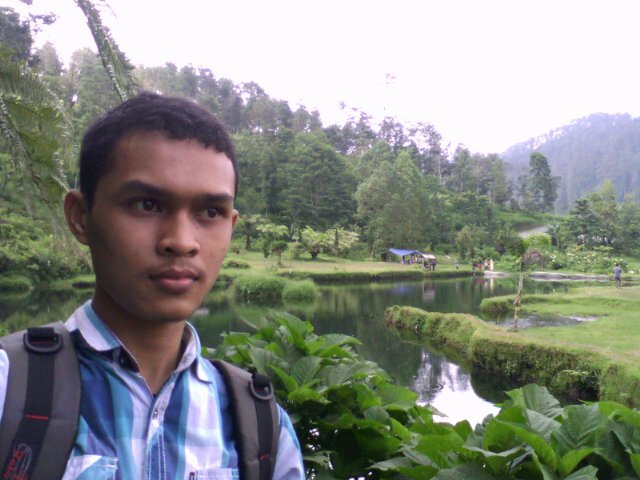 adwi573's tweet photo. #telaga_madirda #ngargoyoso #MTMA with friends.. Indonesia itu Indah https://t.co/ihOtr94Rm9