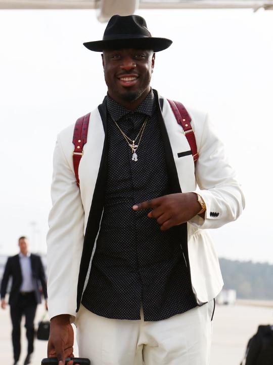Chiefs's tweet photo. We have officially landed!

PHOTOS ➡️ https://t.co/DGCZZKIRPi https://t.co/wD02fOJLVF