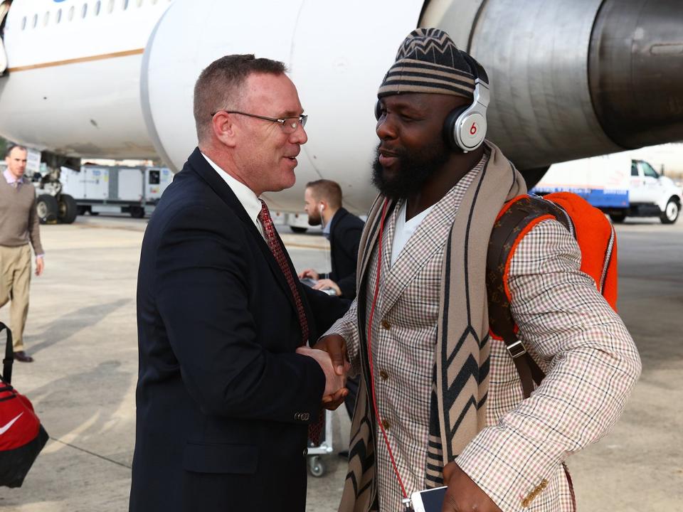 Chiefs's tweet photo. We have officially landed!

PHOTOS ➡️ https://t.co/DGCZZKIRPi https://t.co/wD02fOJLVF
