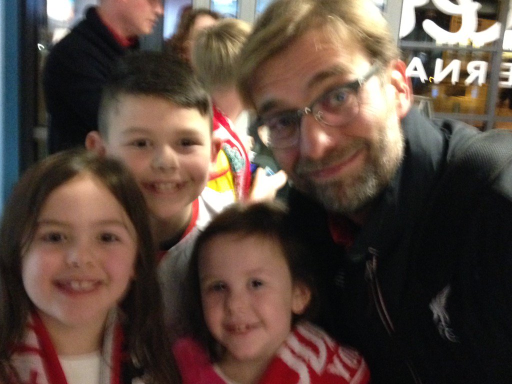 MacnamaraCarly's tweet photo. Kids loved meeting the Liverpool team at Exeter Airport. Thanks for the pics and autographs #LFC #FACup https://t.co/TilU56RhSM