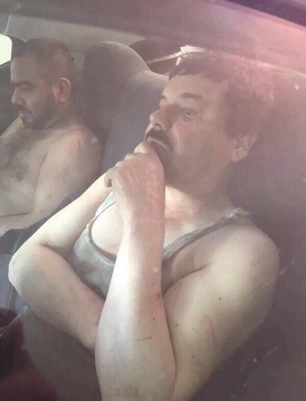 DiegOrdaz's tweet photo. #MisiónCumplidaCayóElChapo Enhorabuena Presidente @EPN y al Gabinete de Seguridad que encabeza el Lic @osoriochong https://t.co/U4uLpHkfRc
