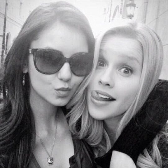 whomakeuhappy's tweet photo. Claire Holt (requested) https://t.co/BeXVk9UebJ