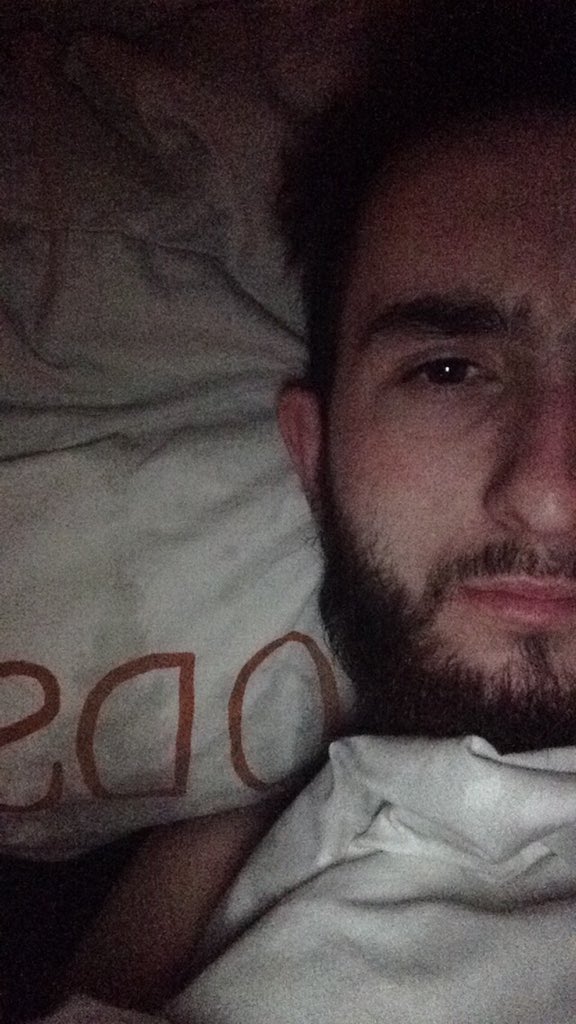 AlphaCashMaster's tweet photo. Verification selfie before bed.#findom #cashpigs #cashslave https://t.co/bwIr4MfRF8