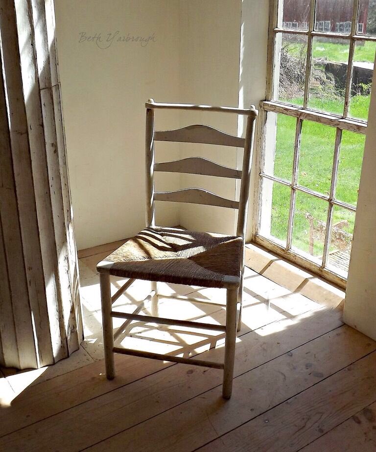 alcottfarmsalvg's tweet photo. Morning light @BronsonAP. https://t.co/tgm4VCCoEy #bronsonpinchot #design #bethyarbrough https://t.co/vTdr89Kez2
