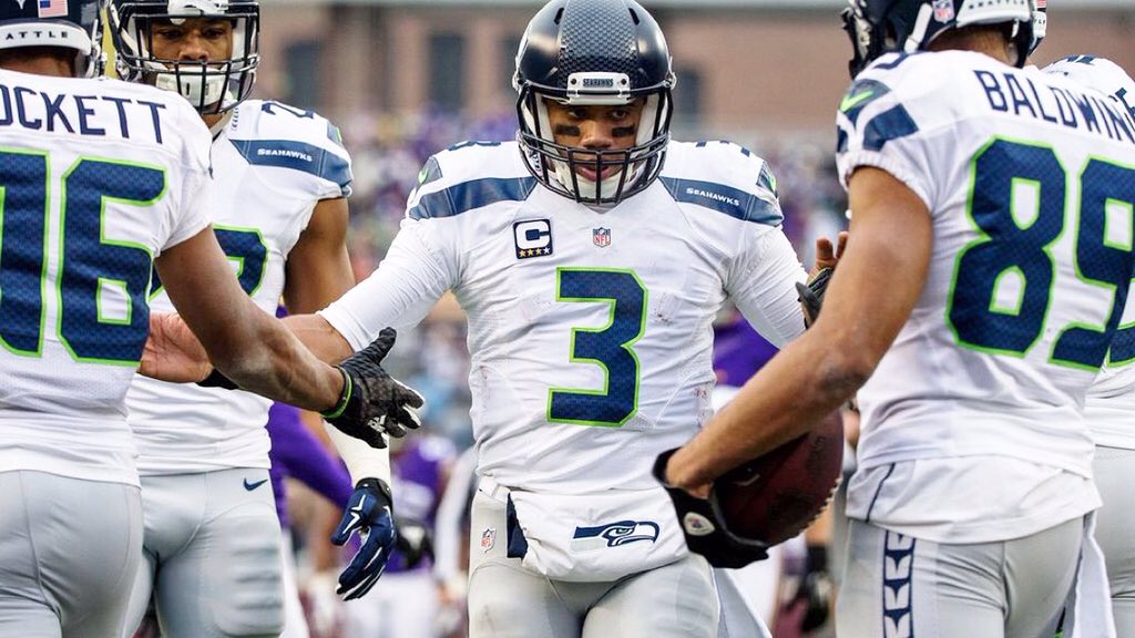 DangeRussWilson's tweet photo. On a Mission. 

#GoHawks https://t.co/hg11Dt7ePa