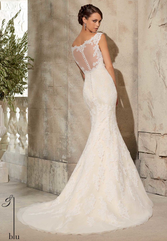 bestforbride's tweet image. Easy Guide to Wedding Dress Trains - bestforbride.com/bridal-shop/09…