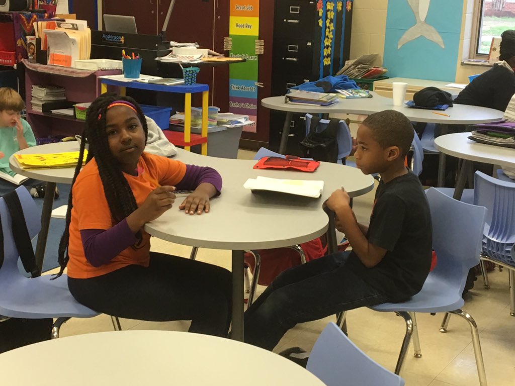 kapsmith75's tweet photo. What other details can be added? #peerquestioning #writing #4thgrade @lafrancelions https://t.co/4a5amIQ3cb
