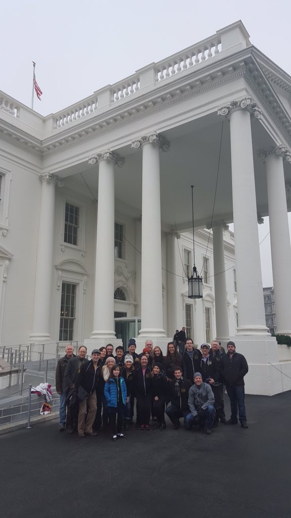 'Bright Star' visits the White House @BrightStarBway @BurninChernin @RichardGatta @deehoty @HannahElless