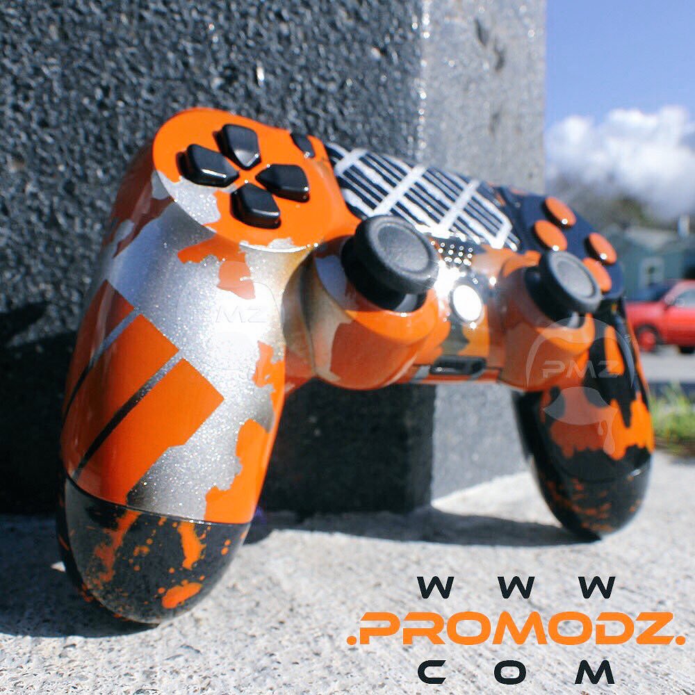 sweetteewsz's tweet photo. #RaffleFriday at @ProModz! Tickets are $1 & main price is this sick #BO3 #PS4 controller! https://t.co/n9fYVo0DcU https://t.co/HyRFiUvQAQ