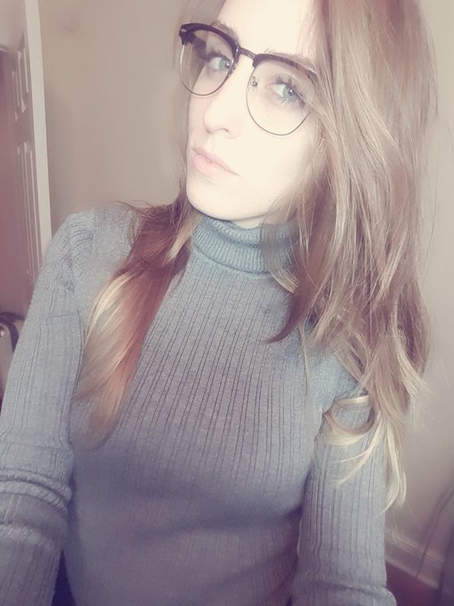 Feelin like an American apparel ad https://t.co/mL5H7T0Hzk<a href="/tag/manyvids"class="tags"><span>#manyvids</span></a><a href="/tag/mvsales"class="tags"><span>#mvsales</span></a>
