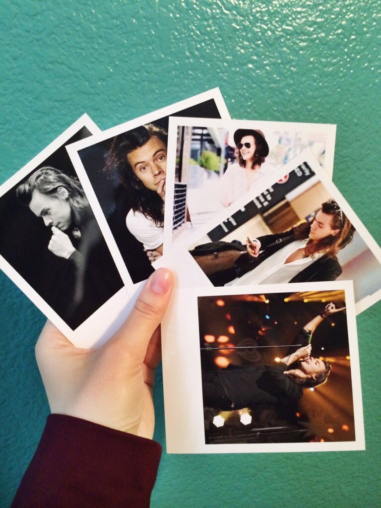 peachycliffords's tweet photo. Want printed Polaroids? Download the app LALALab and enter the code PG1V0LO2 at checkout to get a 5$ discount! https://t.co/hOmTgKL4Rk
