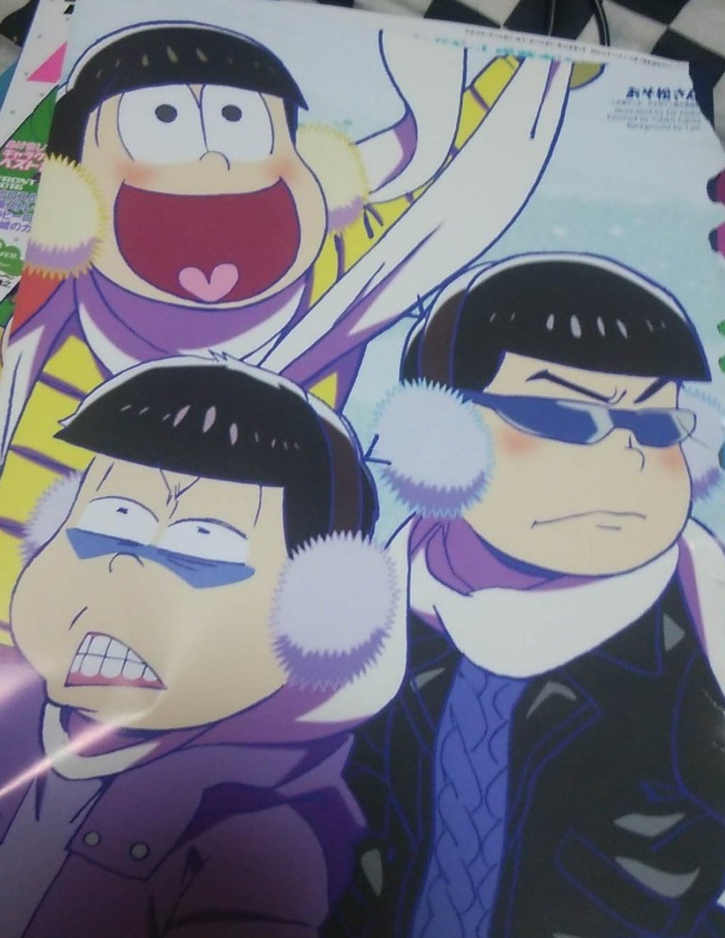 ট ইট র Itikab 冬服のこの三人松可愛い過ぎだろ 同じ人ｒｔ 笑 おそ松さん カラ松 一松 十四松 T Co Smqre4lhnu