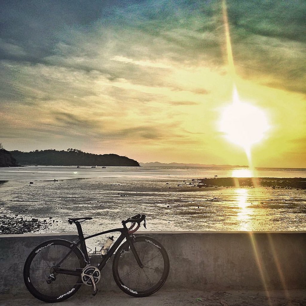 uglypink's tweet photo. ที่ไหนสบายใจก็ไปที่นั่น
#JustRideTH #outsideisfree #AloneRider https://t.co/YfZm9sDYqf https://t.co/QR9fIZjJE6