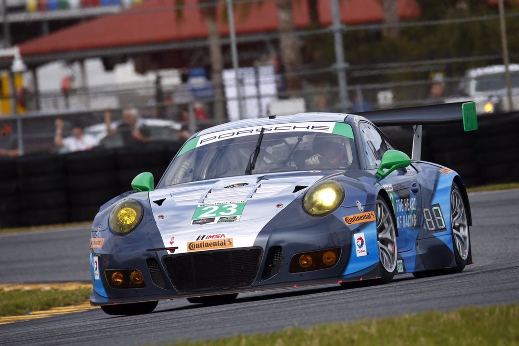 Ijracer1's tweet image. First day @DISupdates down 2 to go #lotsofworktodo @IMSA @MarioFarnbacher @AlexRiberas @Wolf_Henzler