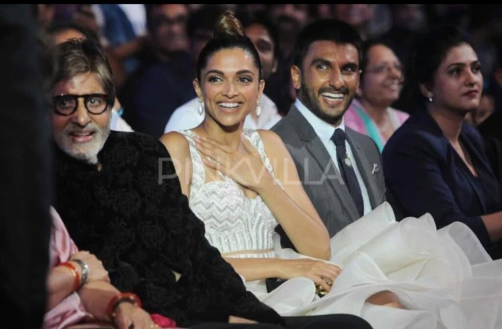 Embedded image permalink