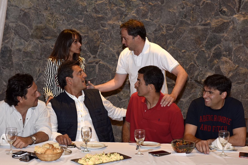 MassaPrensa's tweet photo. [CUMBRE] #AHORA #PeronismoSigloXXI @SergioMassa @UrtubeyJM @diegobossio @GustavoSaenzOK @MalenaMassa https://t.co/UUObtTRSwm