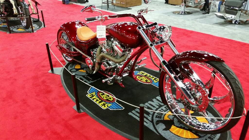JPCycles's tweet photo. An entry in the J&P Cycles Ultimate Builder Contest @motorcycleshows #MiamiIMS https://t.co/siHkekmIr5
