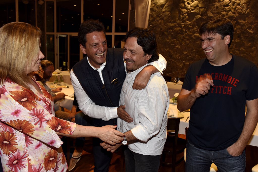 MassaPrensa's tweet photo. AHORA [CUMBRE] #PeronismoSigloXXI @SergioMassa @diegobossio @GustavoSaenzOK @GracielaCamano @felipe_sola @UrtubeyJM https://t.co/VvxJONM7Ie