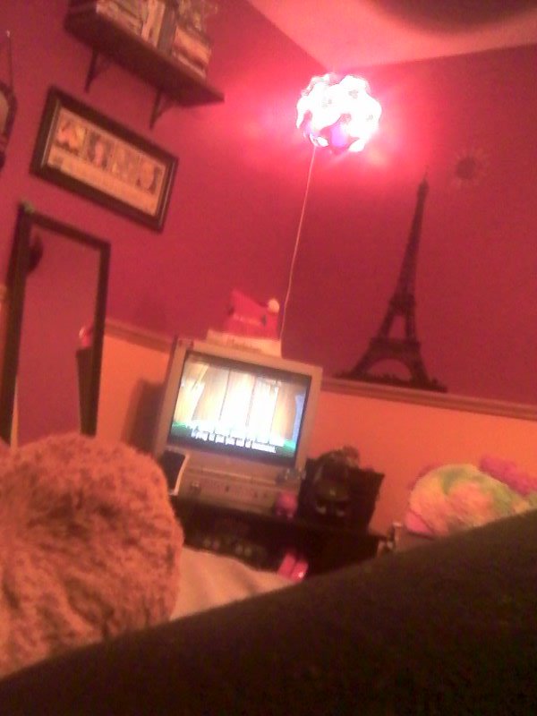MaddyFry's tweet photo. When you are so bored you watch Spongebob https://t.co/uojpqc33HJ