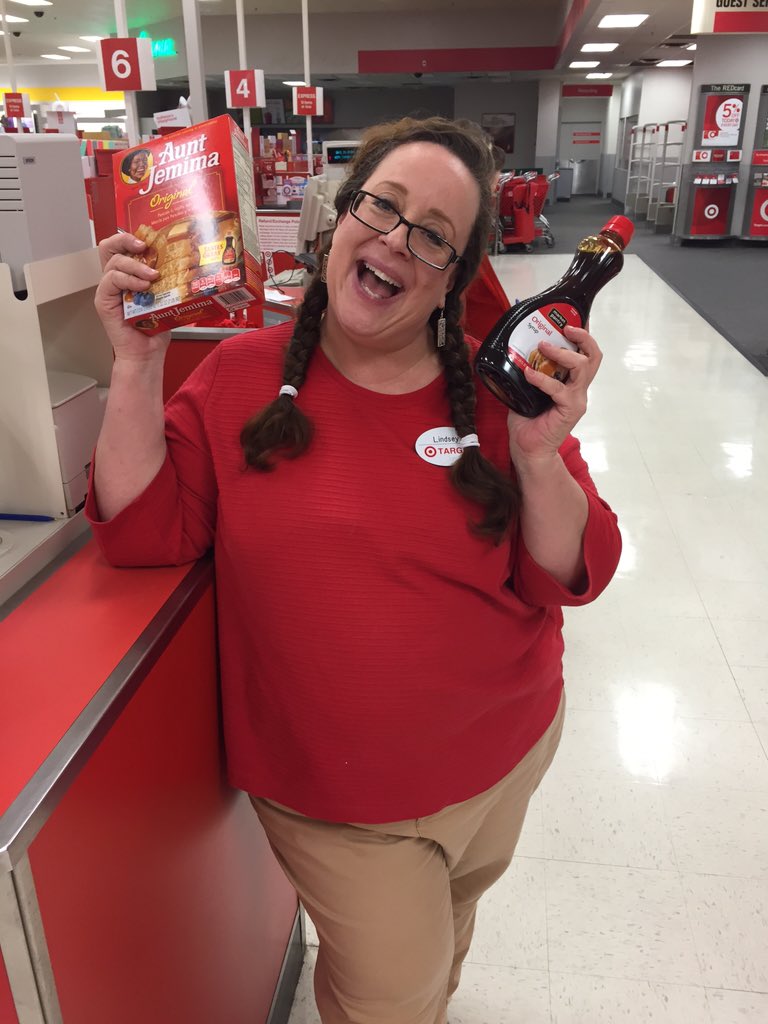 Diana_Sack's tweet photo. Lindsey is celebrating making the redcard gravy train #CantHutchThis #everyonelovespancakes @airwrecka4 @SaraSpiff https://t.co/qy7o0TC1T8