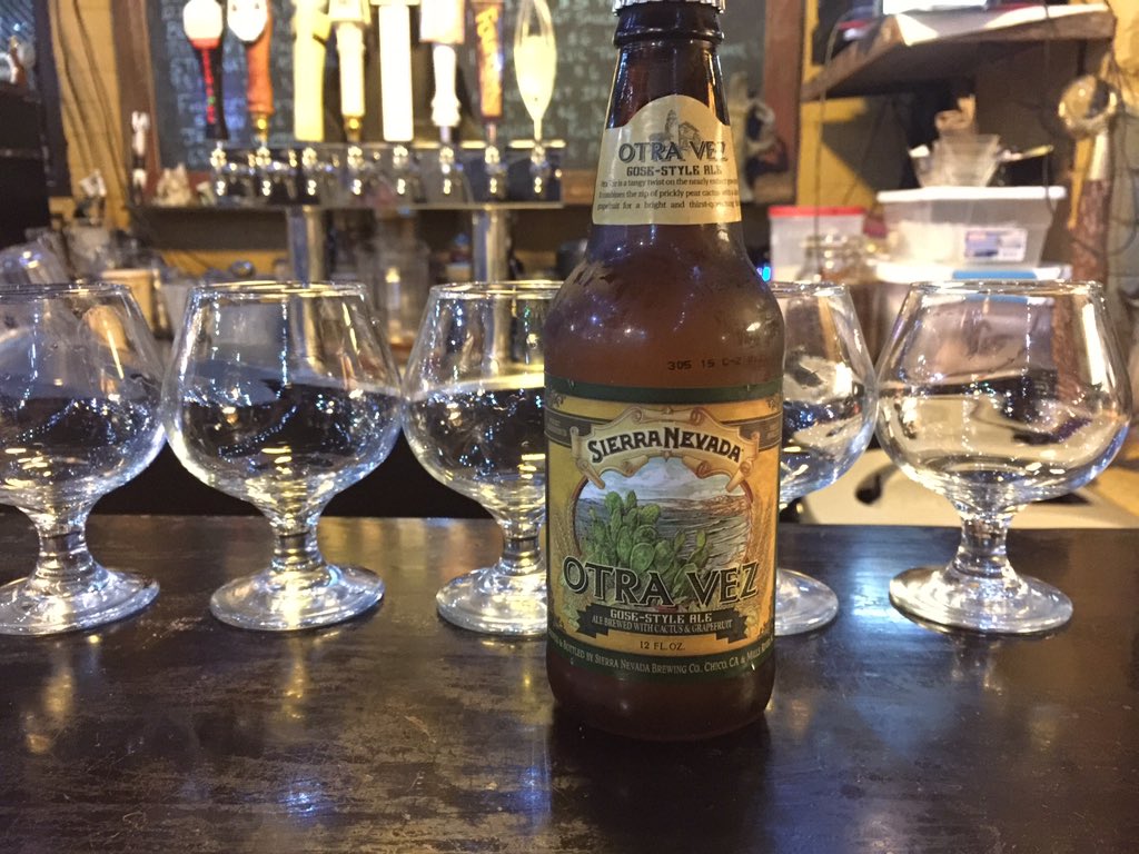 allaboutduncan's tweet photo. @daddy_donut it's out now! At the Dragon and fixing to try the @SierraNevada Cactus Grapefruit Gose. https://t.co/9RFCmfI4lO