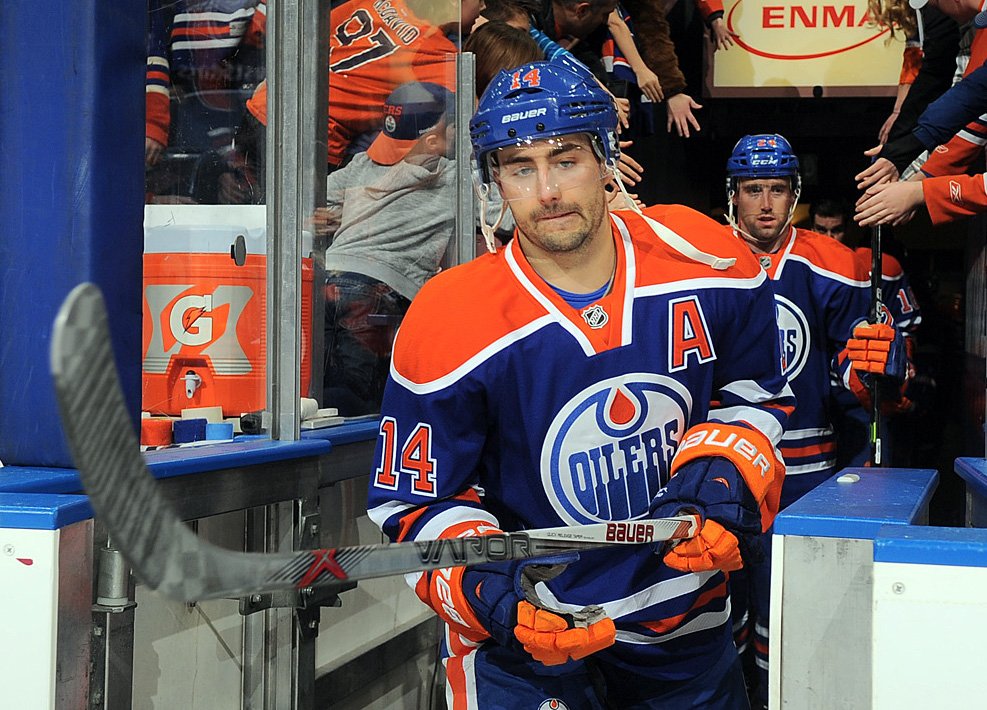EdmontonOilers's tweet photo. Bring 'em out, bring 'em out... 2nd period! 🔥 #TBLvsEDM https://t.co/UwlBJnivjE