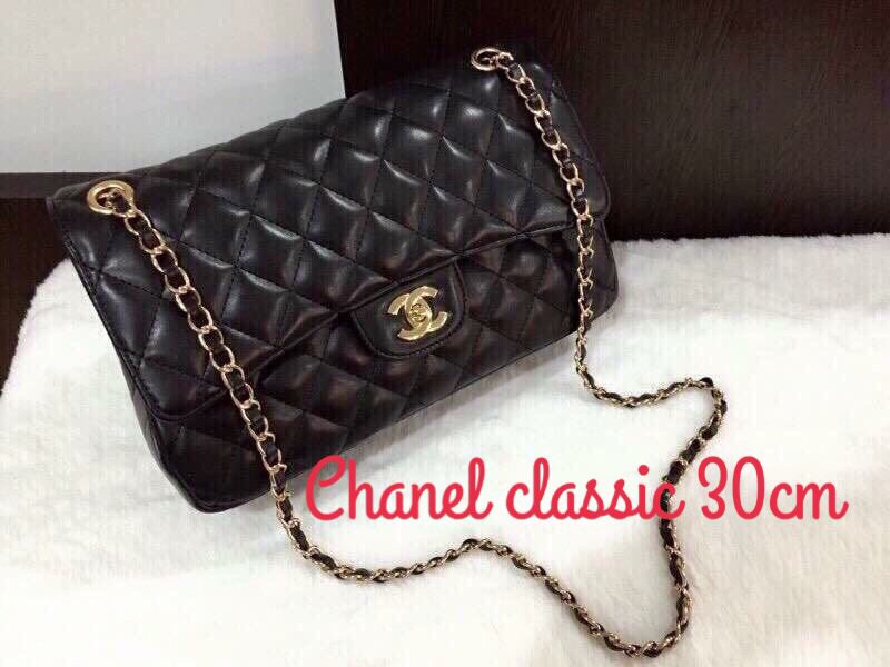 DewieShoop's tweet photo. Chanel Classic 30x9x18 Semipremium 265rb
#taschanel #taschanelclassic #supliertas #grosirtas #tasbranded https://t.co/sr71RZ3hBX
