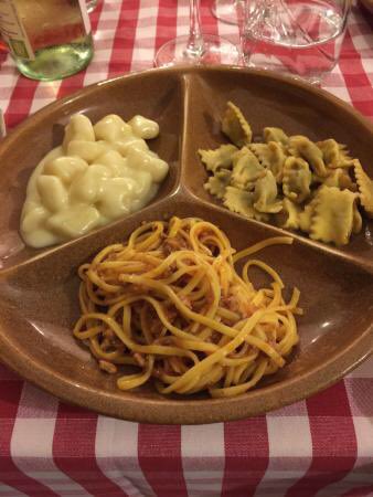 stefanianeirots's tweet photo. Via Belfiore 37 #torino #cucinapiemontese, ottimo, con cantina da urlo: Trattoria I Saletta. Da provare! #food #eat https://t.co/k9UJL2zGZm