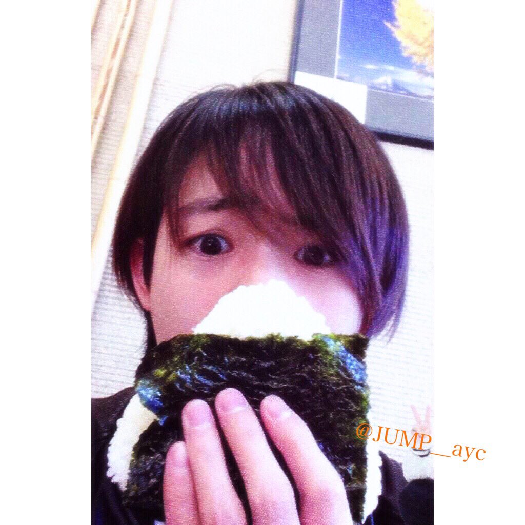 __l4l32o's tweet photo. 前回もRT行き過ぎたか��もう１回🍊
大ちゃんの誕生日4月15日までに
415RT行きたいです！！！
どんどんRTお願いします🙏

#ぴったりで止めてください
#有岡大貴
#とびっこスルー禁止
#415RT
#3回目
#ぴったり https://t.co/VFjnSIsEwO