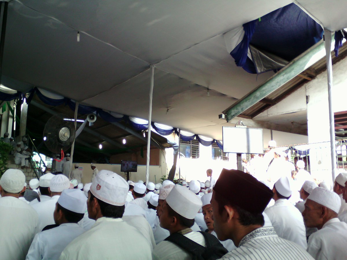 AMasyhad's tweet photo. Maulid Al-Hawi (1) https://t.co/A1q7XbiE6v
