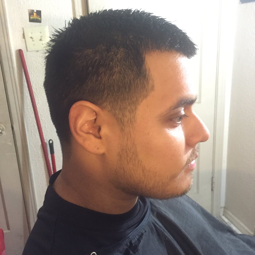 Tubby_TheGreat's tweet photo. Different haircut on him this time #regularcut #razorshave #loyalcustomer #beardlineup #beardtrim #barberlife https://t.co/GQgOmYiom9