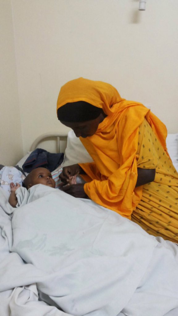 abdullahinurow's tweet photo. @AwDoll @capharjnr @ummukassim @hamsahttps://www.facebook.com/abdullahi.hassan.351104/posts/10154016753517122 #RIPHA https://t.co/W7zx3h0nUb