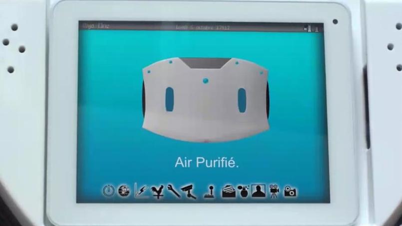 CitizUp's tweet photo. Découvrez @Diya_One le petit robot contre la #pollution de l'air !
#CES2016 #SolutionsCOP21
https://t.co/oZtgbZhPjL https://t.co/C8RWLSGCsu