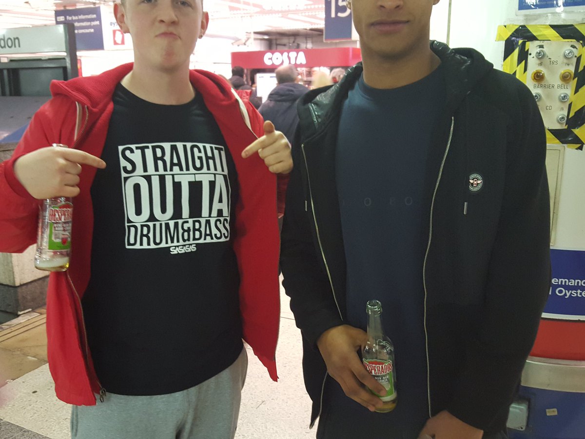 majorskitz's tweet photo. @djphantasy  the brand is moving nicely  just come off the train from romford and i had to take this pic! https://t.co/UMGMjuuxPT