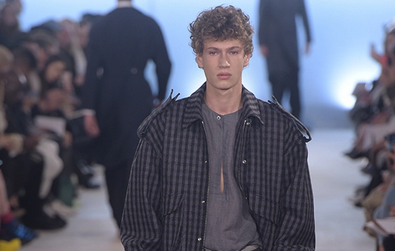wwd's tweet photo. “It’s simple stuff: It’s just got a bit more ease” @ETautz #WWDReview #LCM #AW16 https://t.co/4CKYRIS3et https://t.co/Hbio20cqN0