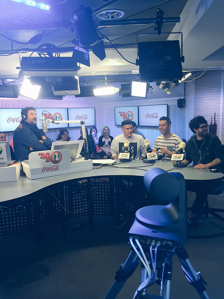 Pignoise's tweet image. Ya estamos con @Tony__Aguilar en #EXTRA DE @Los40_Spain!