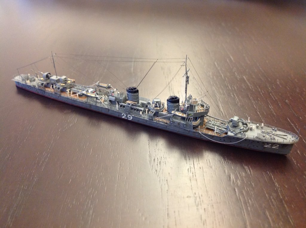 駆逐艦文月 に人乗せました(*`・ω・´) 人を乗せると躍動感と生活感が出