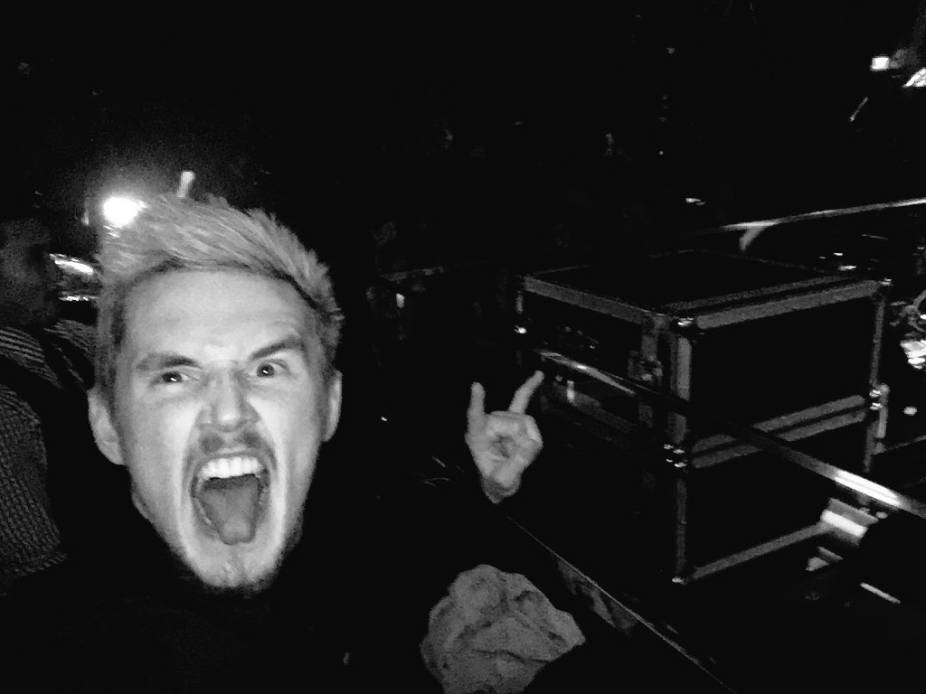 Syndicate's tweet image. Hey @Fluxpavilion  it's your turn mother fucker! @Borgore is killing it &amp;amp; dropped us a table 😝 your move!