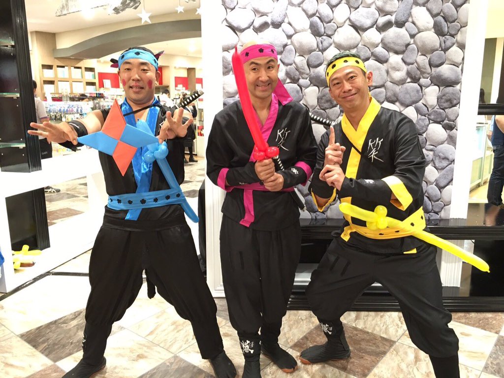 bk0229's tweet photo. 伊勢丹さんでの

忍者スクールinバンコク

3ステージ^ ^満員御礼‼️

明日も忍者スクール

本日は、夜も別件にてステージ‼️

めっちゃごめん…ソラシド水口…

行けるわ…なんとかいけるわ^ ^ https://t.co/aeHJG8uJ5n