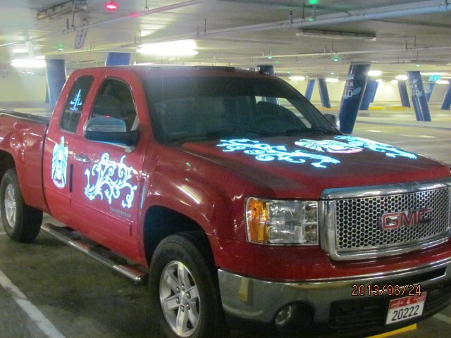PromtechGulf's tweet image. we do vehicle Branding with illuminated stickers.....only one in UAE , the stickers simply light up...