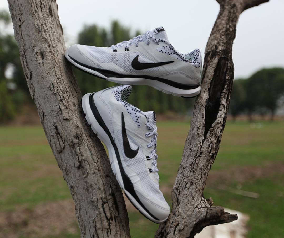 Nike Fury 2
Size 36 37 39
475rb
BBM: 5417864C

Up <a href="/sneakfeed_/">SNEAK FEED INDONESIA</a> <a href="/snconceptstore/">IG : SN Concept</a> <a href="/_footprotector/">footprotectorid</a> @DirtzStore <a href="/lapakkuiki/">#futsaloriginal</a>