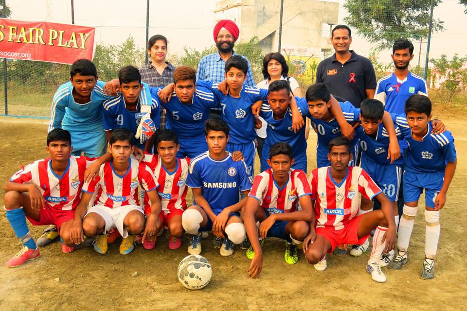 slumsoccer's tweet photo. KICKING OUT WORLD AIDS DAY https://t.co/ZsRPe0dg5p https://t.co/0uNozWFmYU