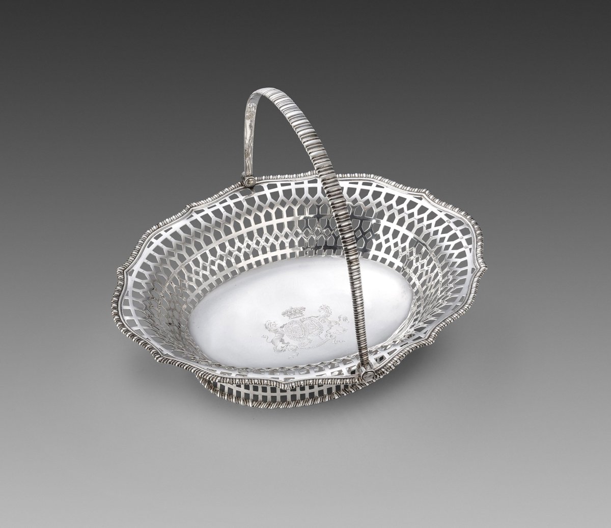silver basket from <a href="/StoweHouse/">Stowe House</a> engraved by the bankrupt 2nd duke to impress Queen Victoria myfamilysilver.com/mp/item/22064/…