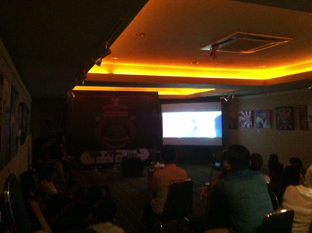 Sesi pemutaran film dari <a href="/nananggaruda/">nanang r hidayat</a> di akhir seminar #GarudaJourney